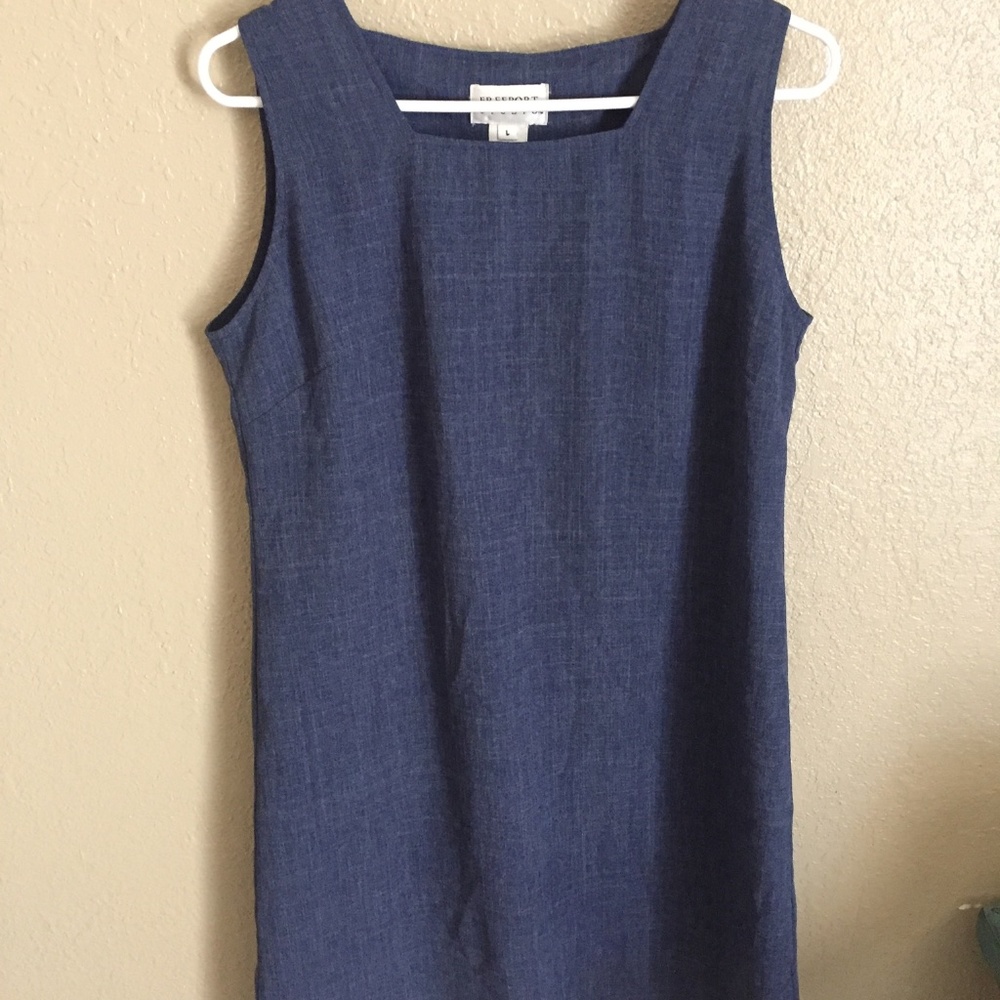 Women’s dress